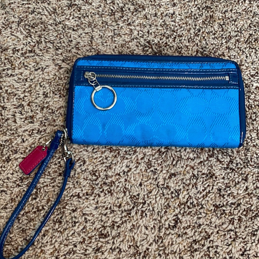 Coach wallet